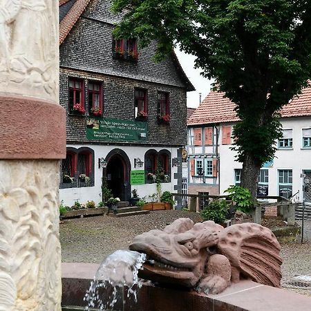 Steinau an der Straße Burgmannenhaus酒店 外观 照片