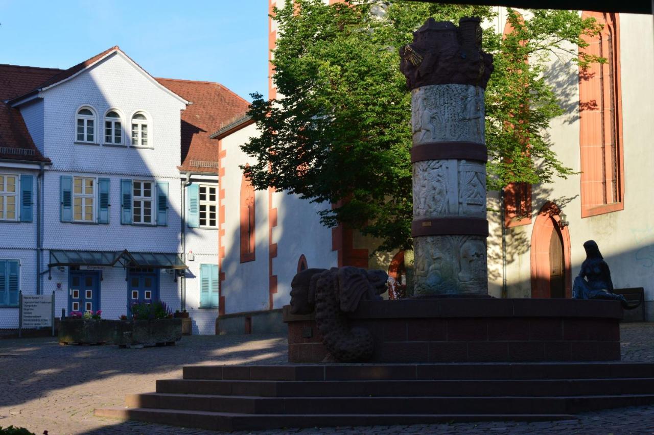 Steinau an der Straße Burgmannenhaus酒店 外观 照片